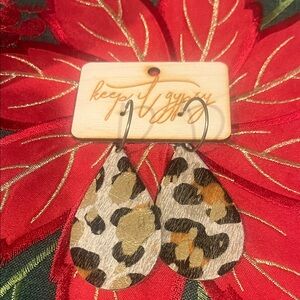 NWT Keep It Gypsy leather leopard pattern earrings.